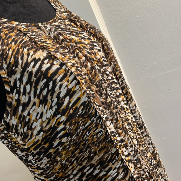 special design top - Picture 4 of 10